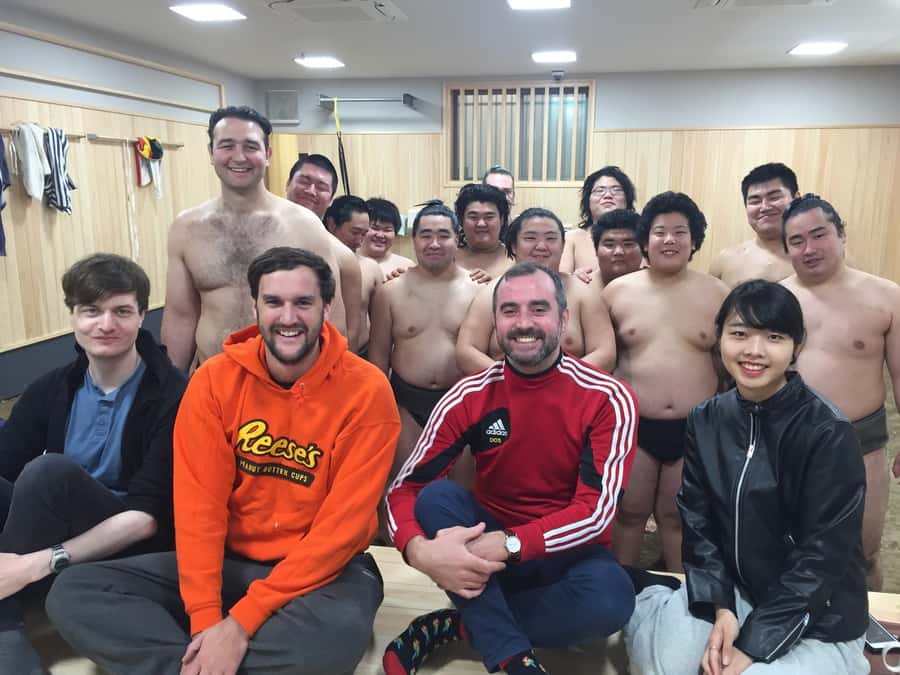 Tokyo: Sumo Morning Practice Tour in Ryogoku and Photo Shoot - Who should book this sumo morning practice tour