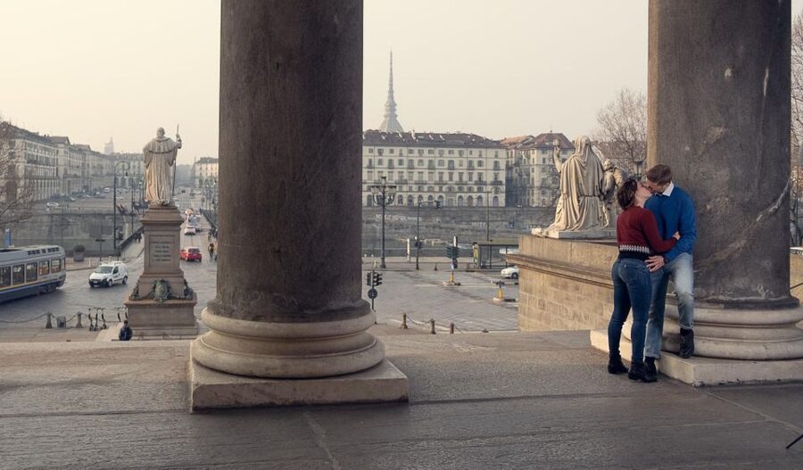 Torino: private photoshoot with professional photographer - Should You Book This Private Photoshoot in Turin?
