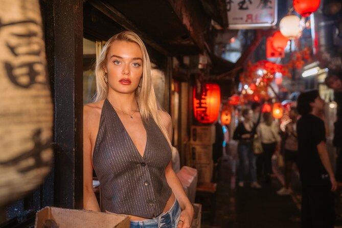 Tour with Pro Tokyo Photographer and take Edgy Unique Portraits - Customizable shoot plans that still stay organized