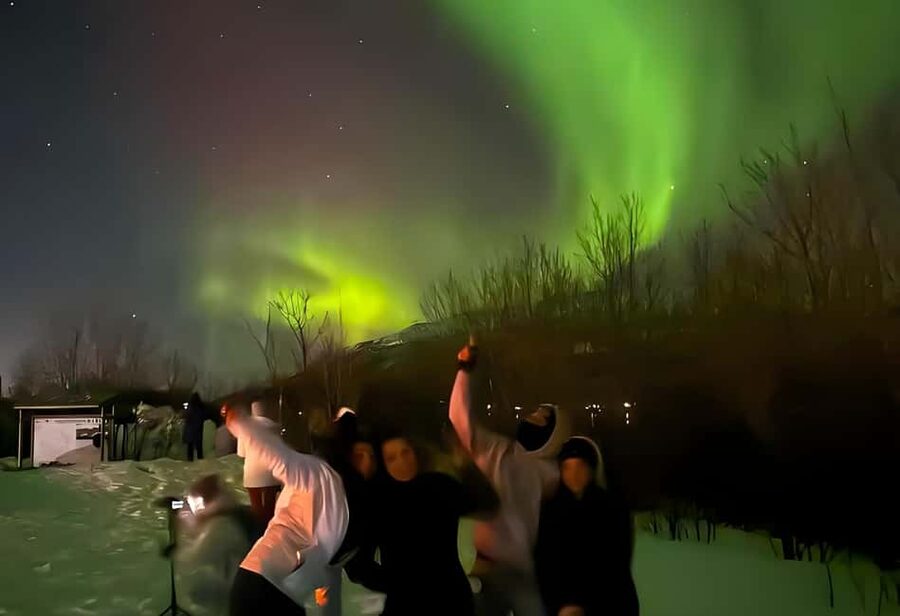Tromsø: Northern Lights Bus Tour with Free Photography - Clothing, Safety, and the Small Stuff That Changes Everything