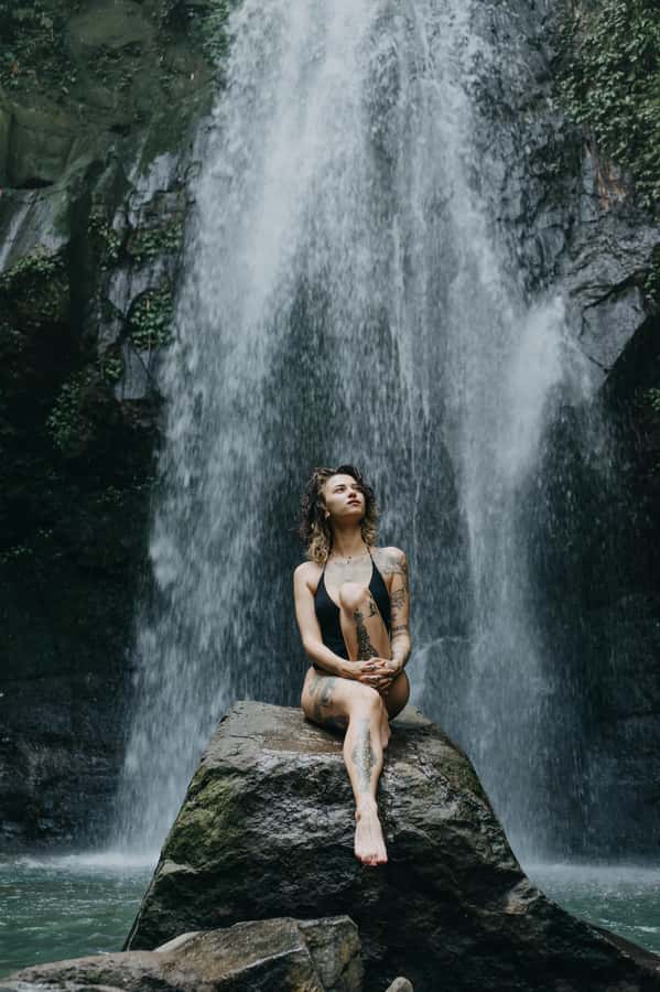Ubud Private Customized Full-day Tours with Photographer - The classic Ubud day: Monkey Forest, rice terraces, Tirta Empul