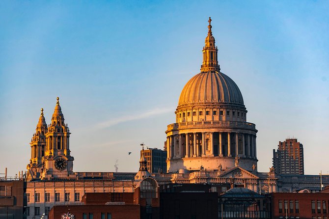 Ultimate introduction to photography in Central London - Why this workshop feels like tutoring, not a lecture