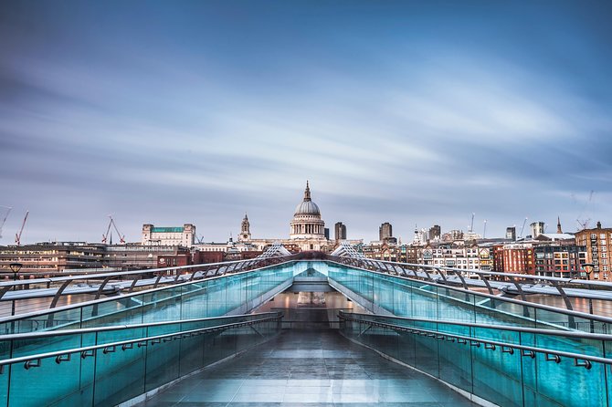 Ultimate introduction to photography in Central London - The route: London Eye, Leake Street Arches, and St Paul’s Cathedral (and why the order matters)