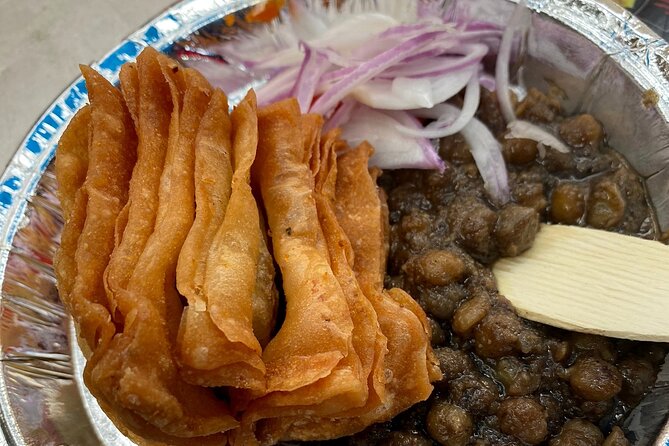 Unlock Delhi's Secrets: Food and Photography Full Day Tour - Chandni Chowk in Four Hours: Food, Textiles, and Photo-Friendly Chaos