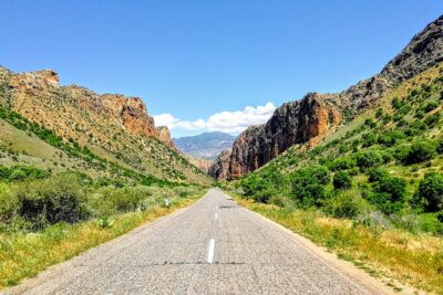 Urbex photo tour in Armenia - Khor Virap and Noravank: Armenia’s religious drama with photo-friendly viewpoints