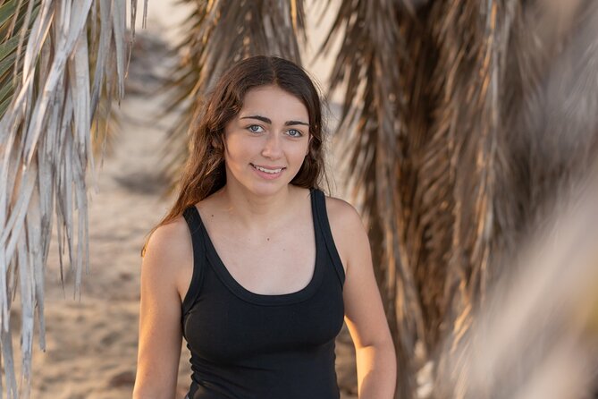 Vacation Photoshoot in Maspalomas - 100 HD photos - Beach and Dunes Photo Time: Candid Emotions Plus Posed Variety