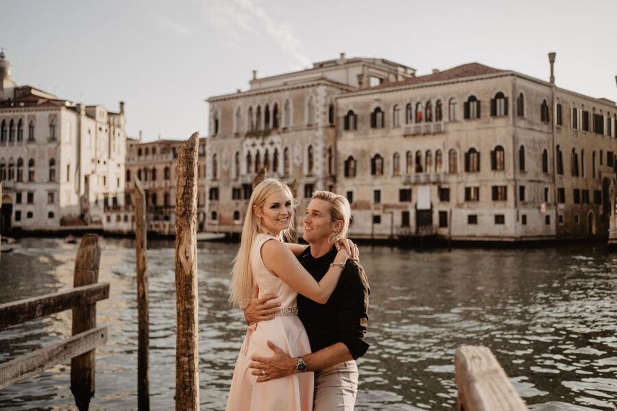 Venice: Personal Travel and Vacation Photographer Services - How the 30-Minute to 3-Hour Session Actually Plays Out