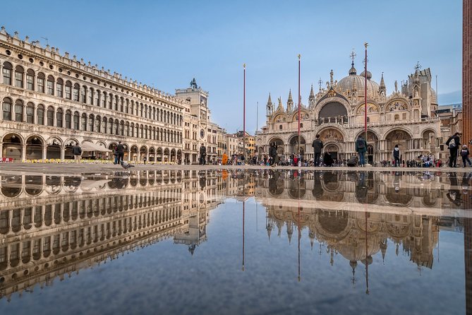 Venice Photography Masterclass - Private Photography Lesson - Stop 3: Ponte di Rialto, a Lesson in Framing and Focus