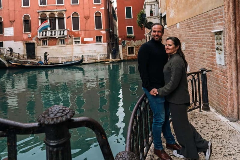 Venice private photo shoot with a local photographer! - Locations: what “non-touristy” really means in Venice