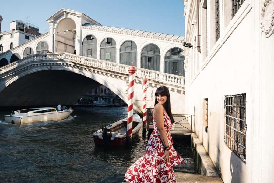 Venice: Private Professional Photoshoot - Rialto Bridge - Key reasons this Venice shoot works