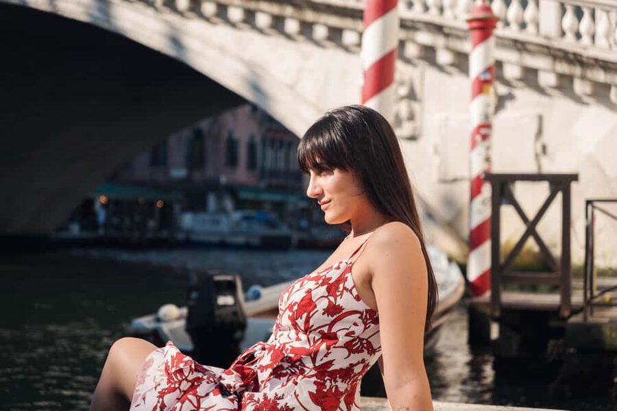 Venice: Private Professional Photoshoot - Rialto Bridge - Why a Rialto Bridge photoshoot is worth your time