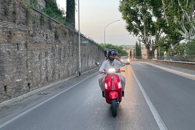 Vespa Photoshoot & Rome Tour - Meeting logistics you’ll actually care about