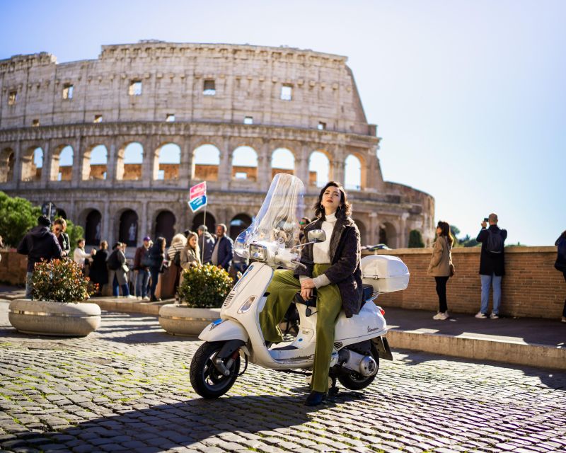Vespa scooter tour in Rome with Pro-Photographer - Janiculum Hill (Gianicolo): the sunset-style viewpoint moment