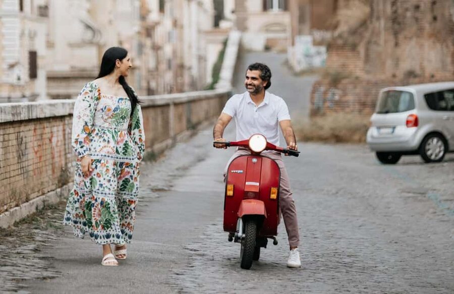 Vespa Tour with Professional Photography in Rome - Key highlights at a glance