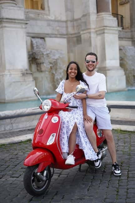 Vespa Tour with Professional Photography in Rome - Why this Vespa photo tour feels different than a normal ride