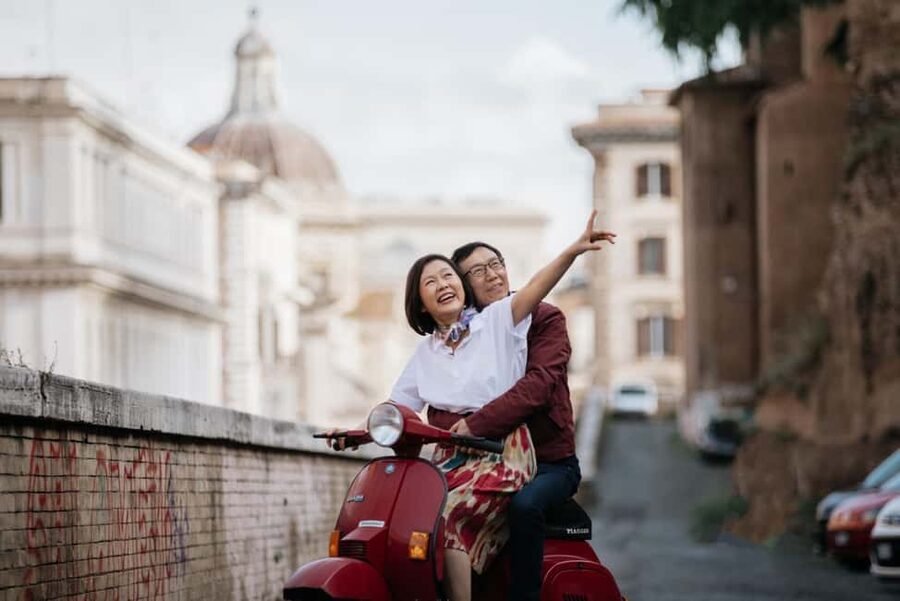 Vespa Tour with Professional Photography in Rome - Who should book this Vespa photo tour