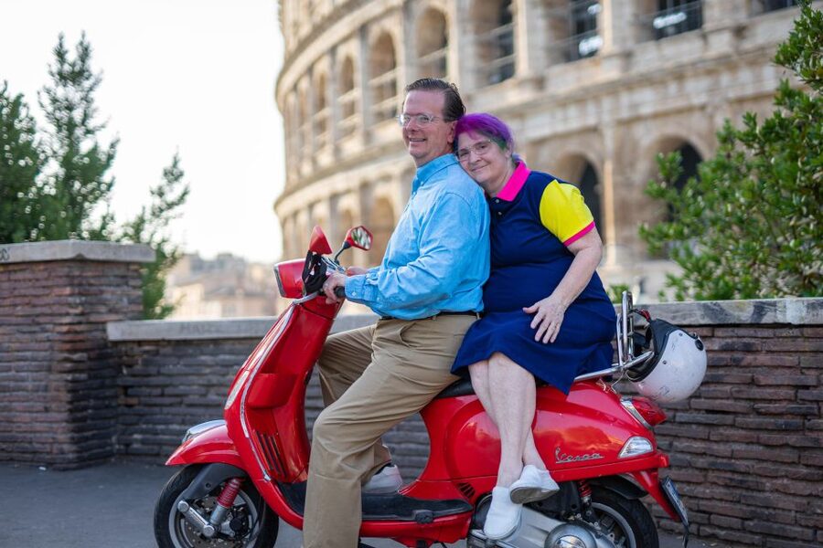 Vespa tour with Professional Photoshoot - The final scooter ride and back to Via del Colosseo