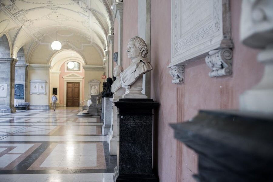VIENNA AT NIGHT: PRIVATE PHOTO TOUR - Classic old town sights, taught like a photo assignment