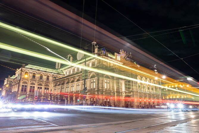 Vienna at night! Private photo tour of Vienna's most beautiful buildings - FAQ