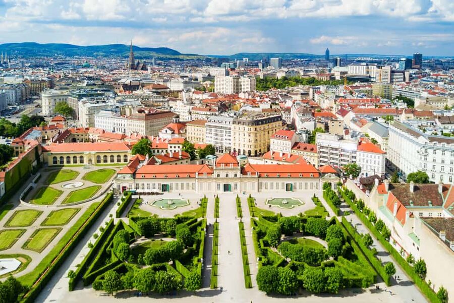 Vienna: Christmas Photoshoot with a Pro Photographer - Albertina Museum terrace and the Burggarten Mozart Statue: soft portraits with classic details
