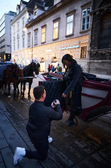 Vienna: Professional Proposal Photographer - Key highlights that matter for your proposal