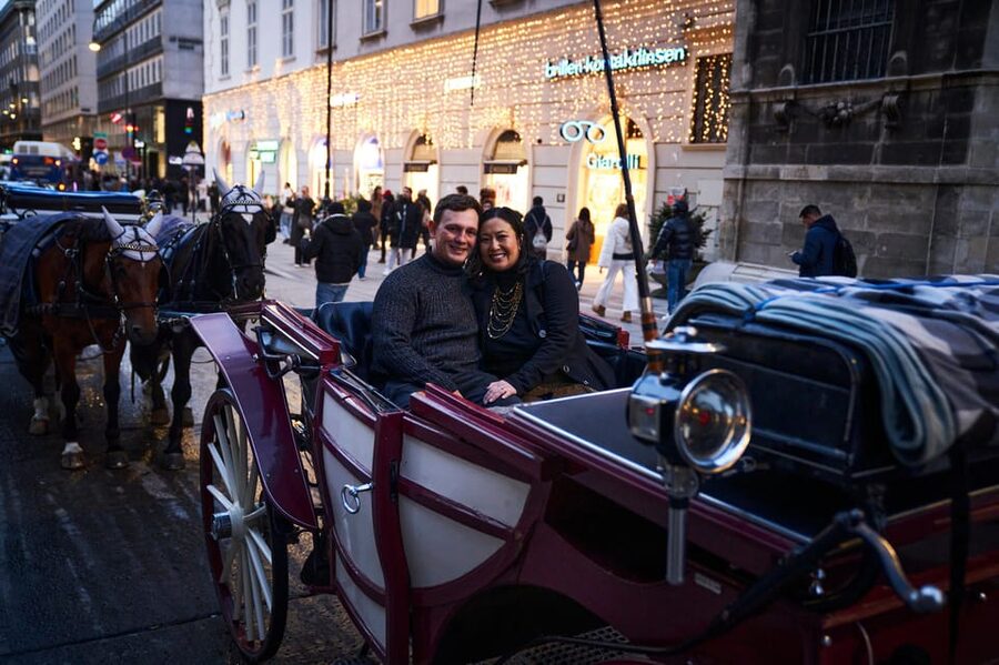 Vienna: Professional Proposal Photographer - Photo delivery: what 60–100 high-resolution images really means