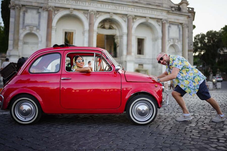 Vintage Fiat500 car Tour by Professional Photographer - Languages, guide style, and how the tour keeps moving