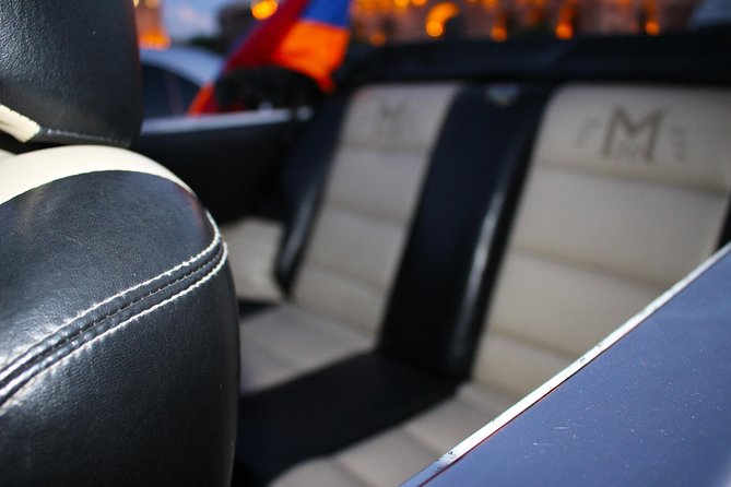 Yerevan city tour with drinks in a classic car with photography - Cascade Cultural Center and the open-air gallery stop