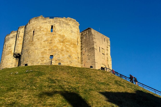 York 3-Hour Photography Walking Tour - Bootham Bar and the City Walls: Shooting From the Walls