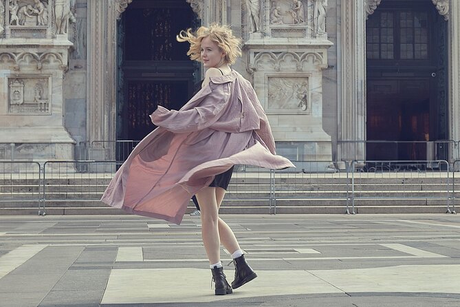Your Fun Professional Photoshoot in Milan - Stop 1: Duomo di Milano Photo Time That Feels Guided, Not Awkward