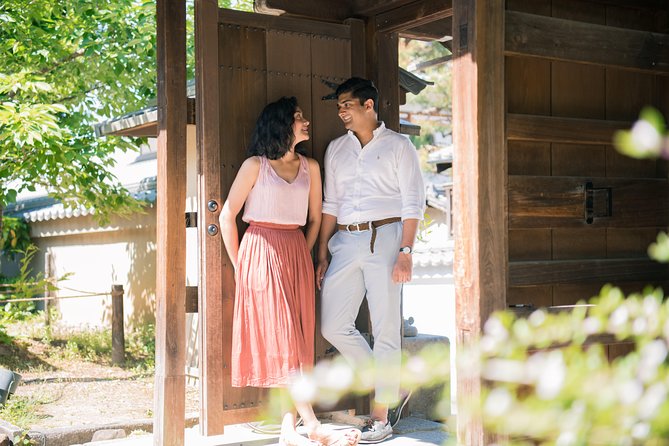 Your Private Vacation Photography Session In Kyoto - Stop 2: 石塀小路 for quiet ryokan-lane photos